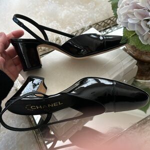 Chanel black patent leather sling back shoes/Size 36